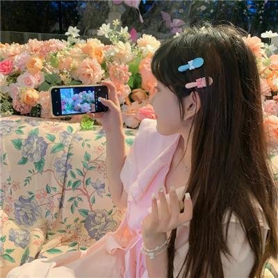 星期五俱乐部之荆棘之恋